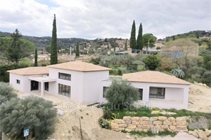 demeure à la vente -   83570  COTIGNAC, surface 220 m2 vente demeure - UBI465492890